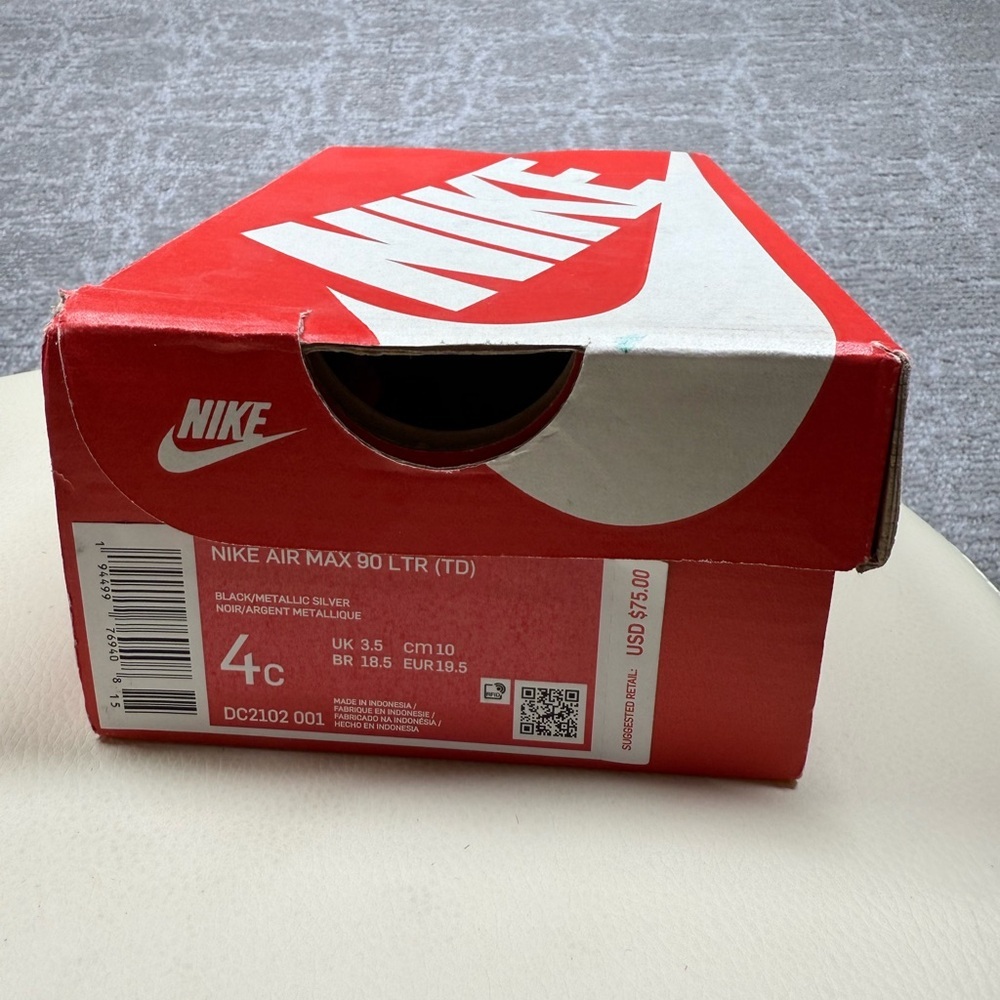 Nike Air Max Toddler Black Orange Sneaker Shoe Size 4C - Picture 5 of 5